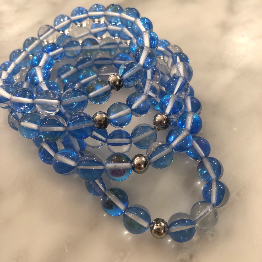 “SKY BLUE MYSTIC QUARTZ” Healing Crystal Bracelet - Picture 4 of 8